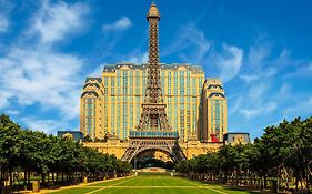 The Parisian Macao